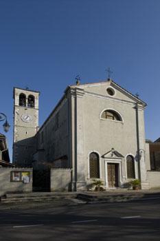 Chiesa dei Santi Pietro e Paolo - esterno_vista laterale