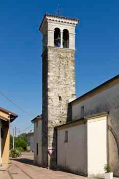 Chiesa del Santissimo Nome di Maria - Esterno, torre campanaria.
